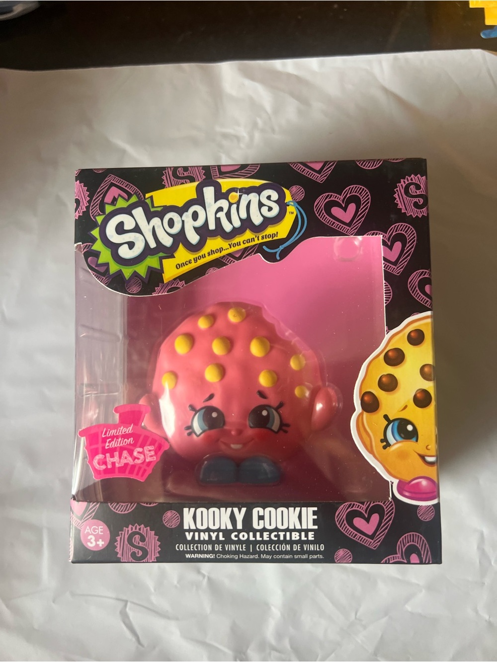 Shopkins Kooky Cookie Vinyl Figure - Pink with Yellow Dots Chase Piece New